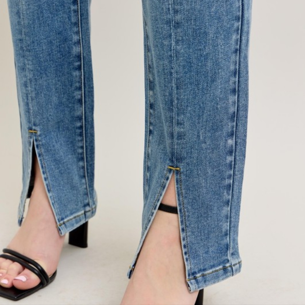 Judy Blue High-Rise Split Hem Distressed Straight Leg Boyfriend Jeans Denim Pant - Picture 13 of 16